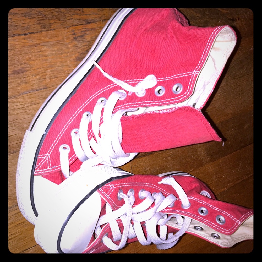 Cute HiTop Converse!