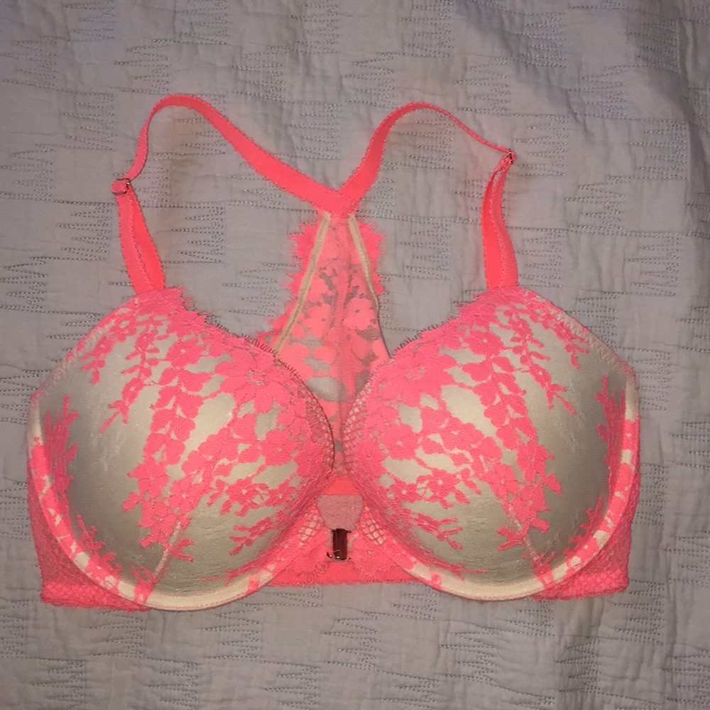Brand new Victoria secret bra