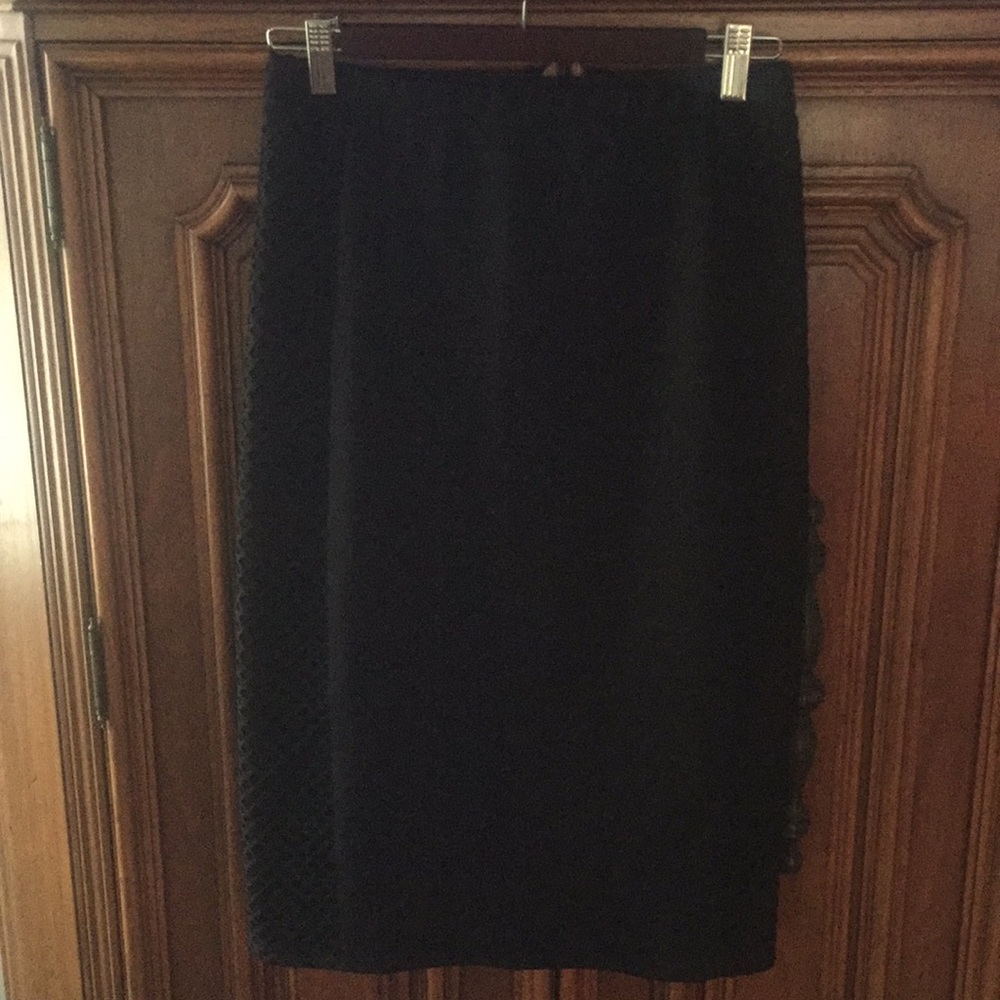 Classic/Edgy Midi Skirt