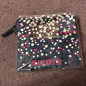 Mary Kay Be Delighted body care set!! 💁‍♀️