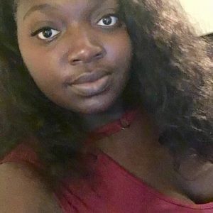 Meet your Posher, Deandrea