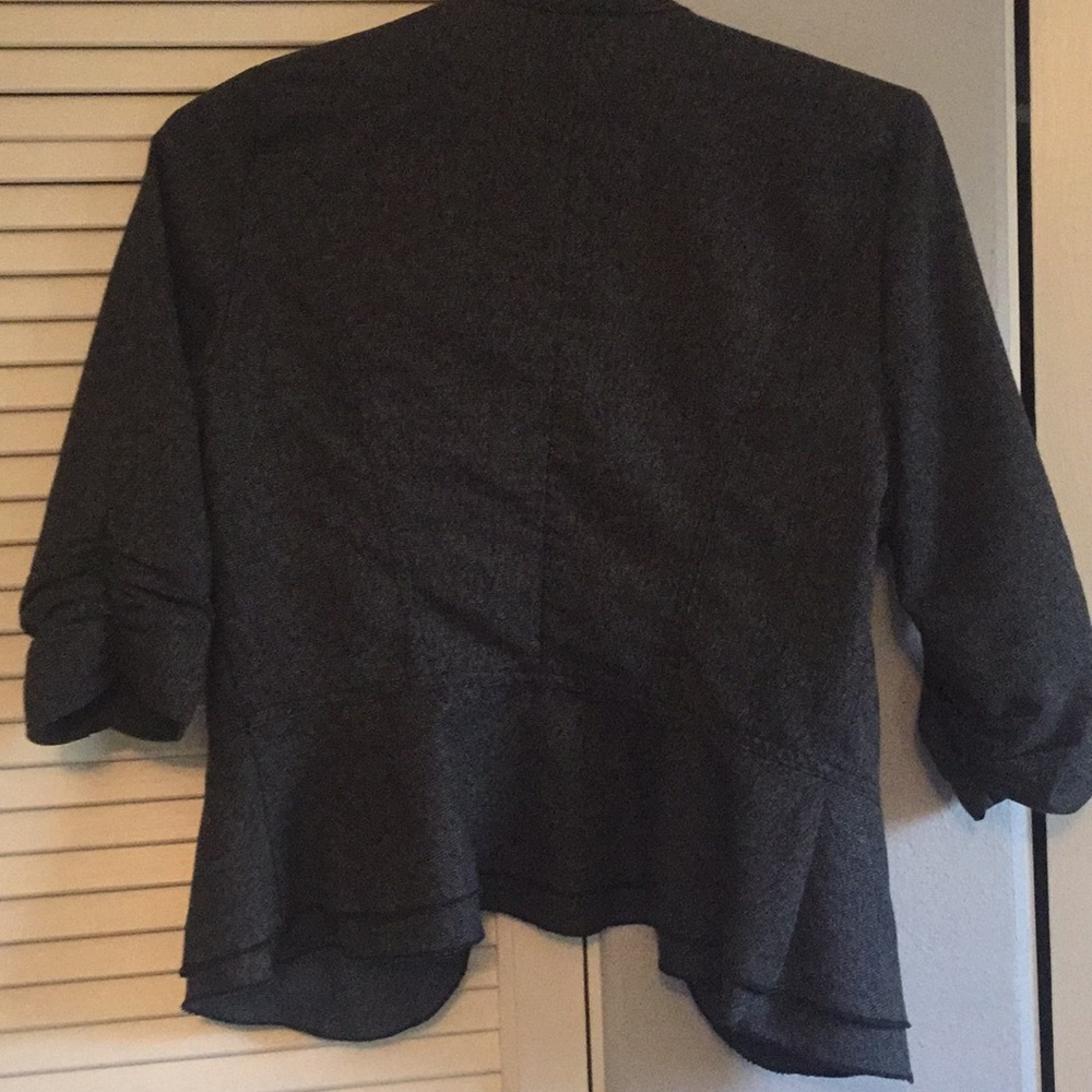 Ruffled Blazer - Picture 6 of 6