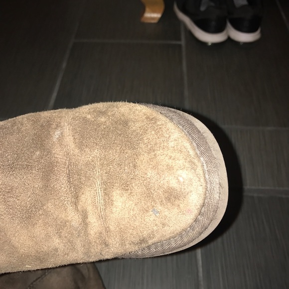 Ugg boots size 7 - Picture 5 of 5