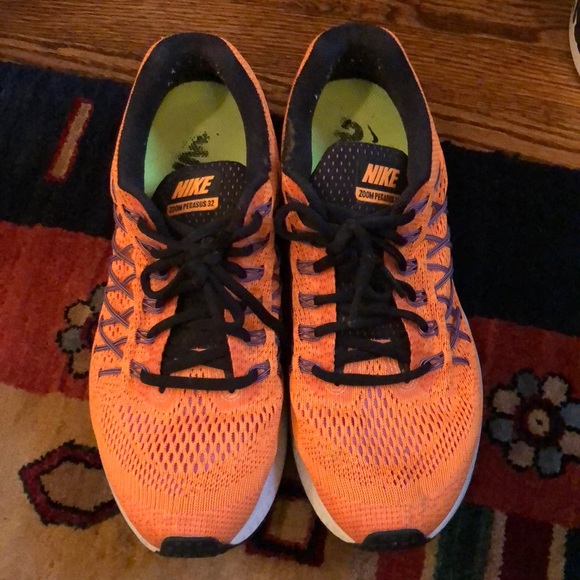 Nike Shoes - Nike Orange/Black/Pink Air Pegasus 32