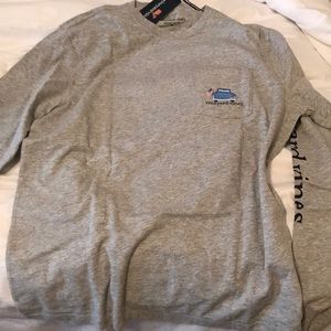 NEW men’s vineyard vines tshirt