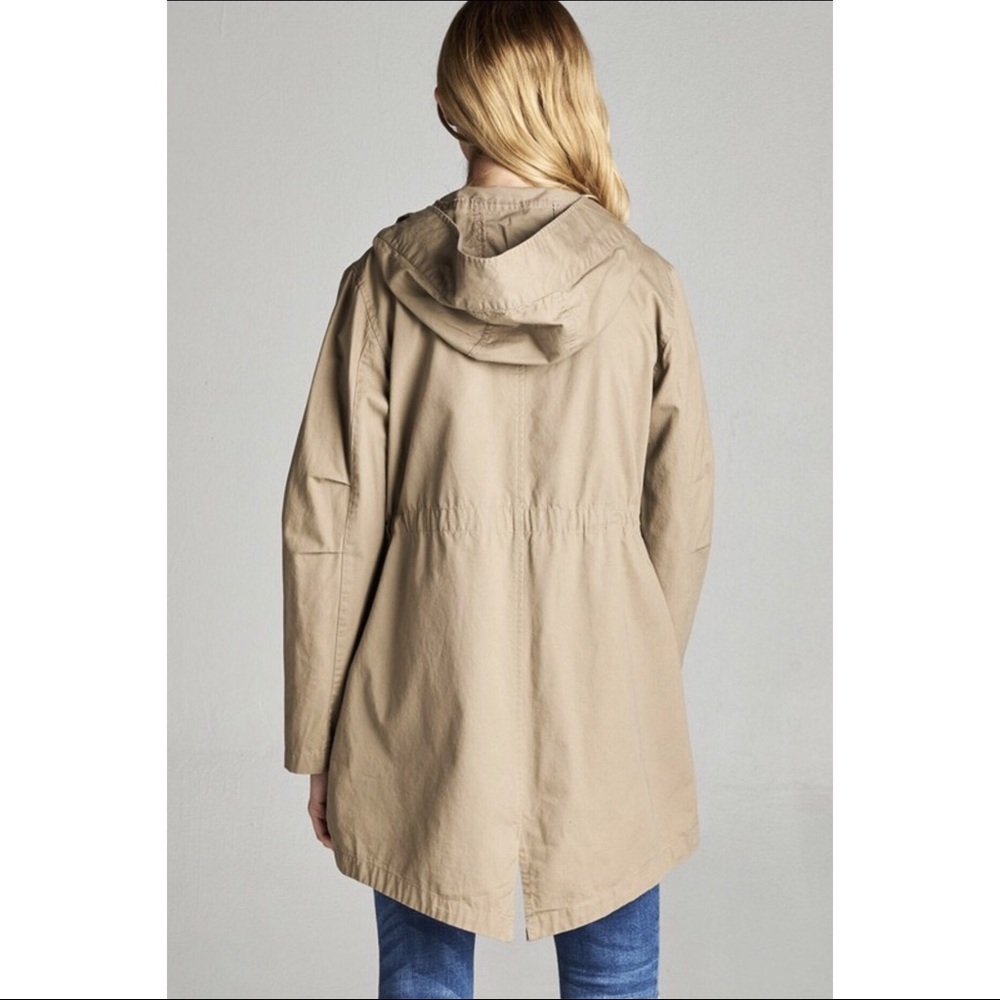 🚨LAST ONE🚨 Hooded Utility Jacket - Picture 4 of 7