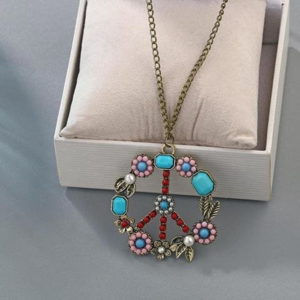 Vintage Style Boho Peace Sign Necklace