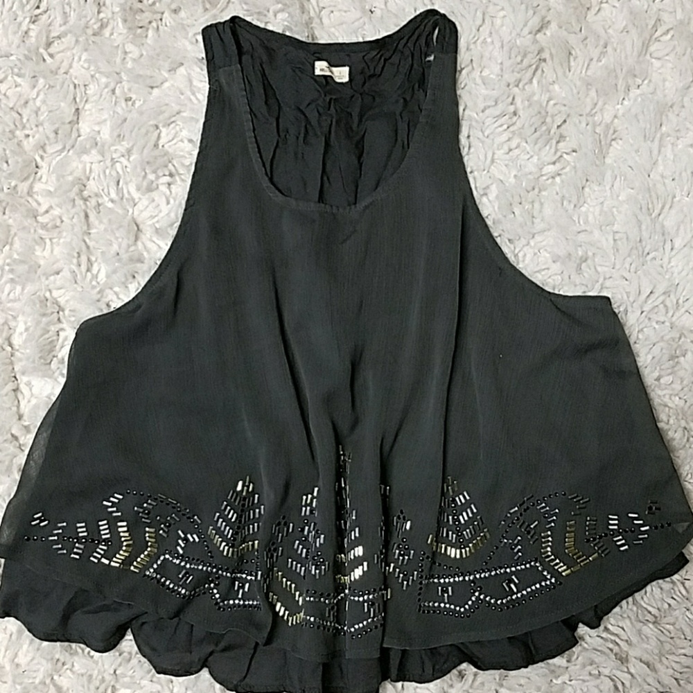 Hollister Tank