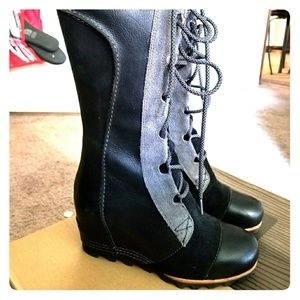 SOREL BOOTSSIZE 8