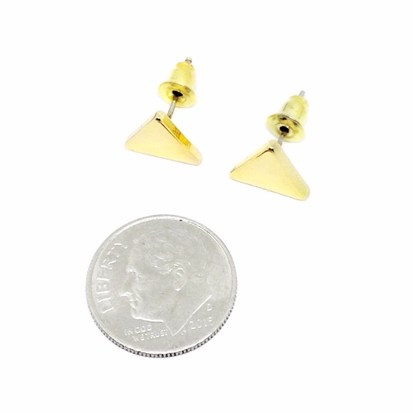 Earrings Triangle Studs Gold - Picture 2 of 3