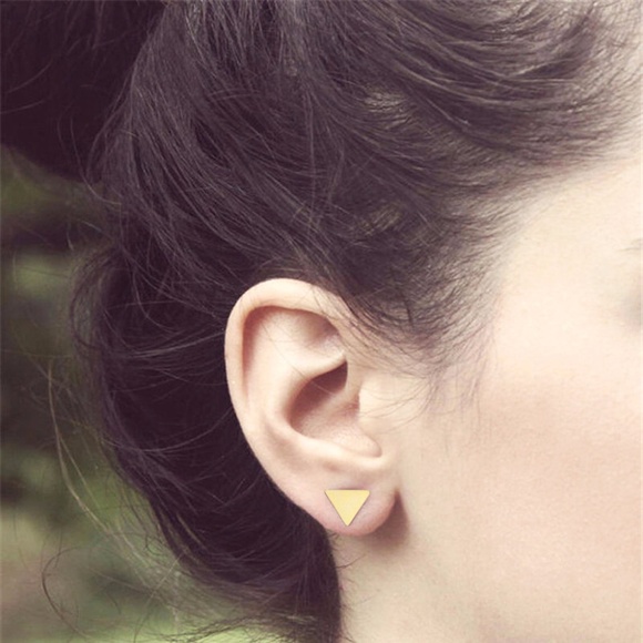 Earrings Triangle Studs Gold - Picture 3 of 3