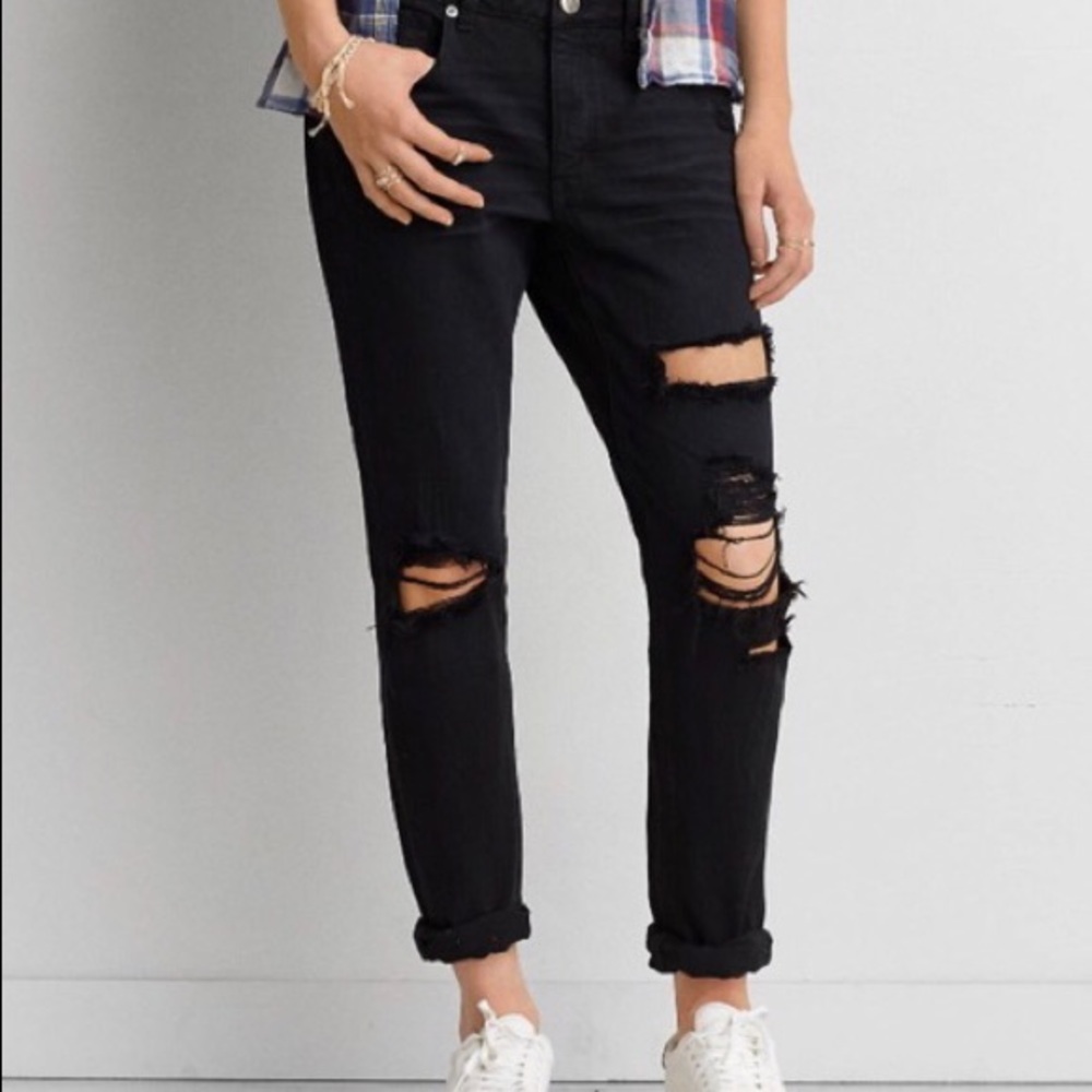 American Eagle Tomgirl Jean