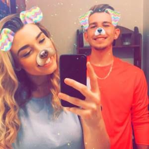 Meet your Posher, Travis