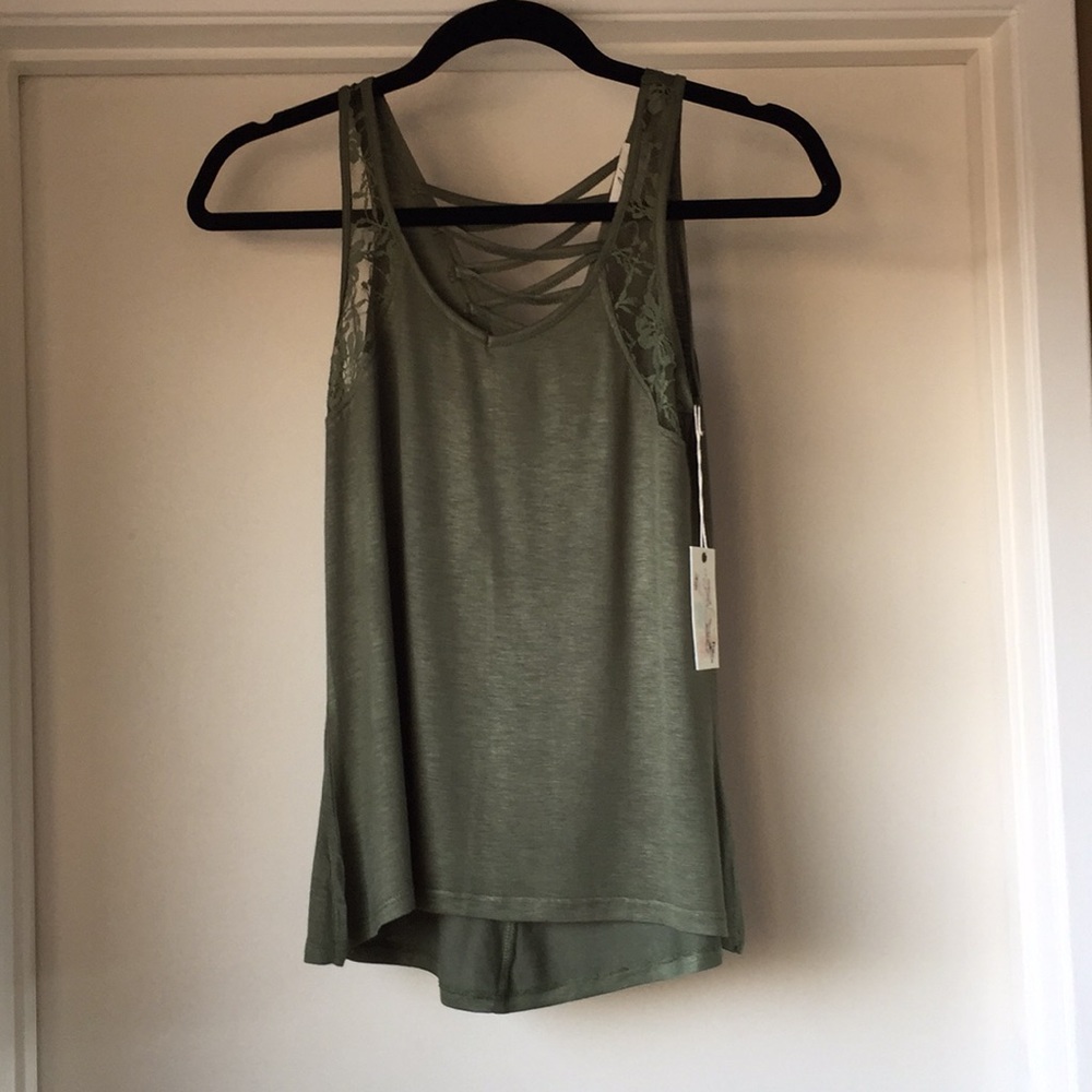 NWT tank top size S