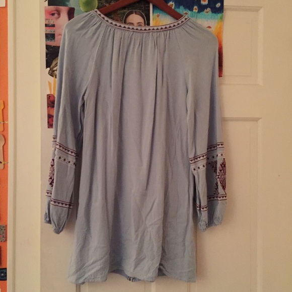 Baby Blue Dress with Violet and White Print - Picture 2 of 3