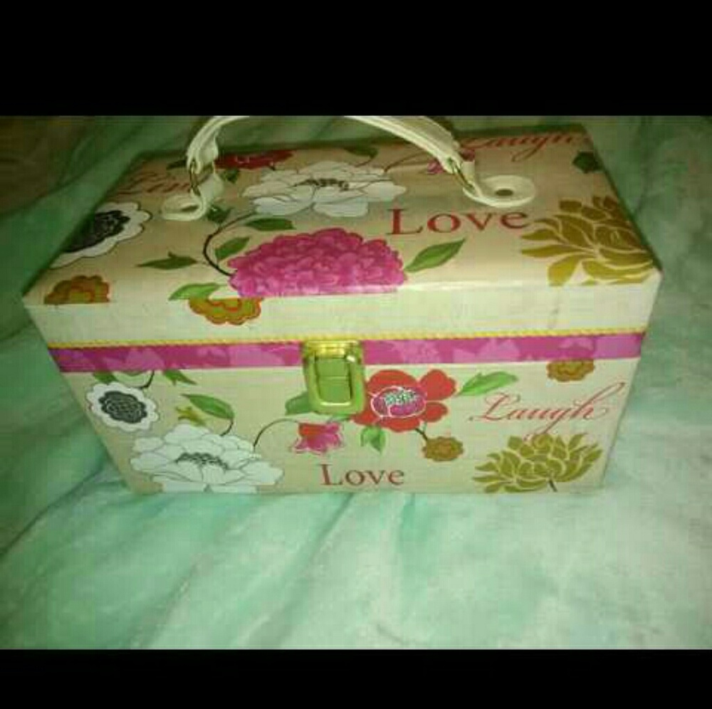 beauty travel case