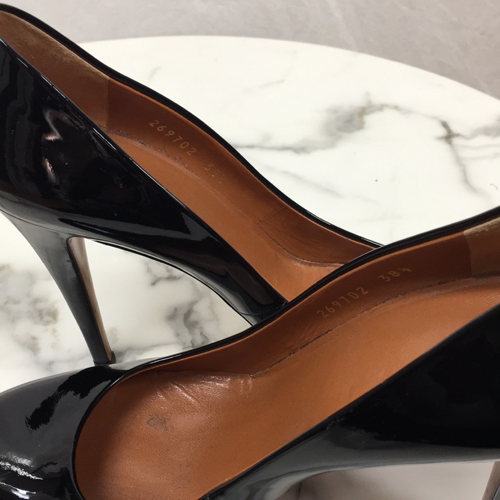 Gucci Black Patent Pump - Picture 3 of 8