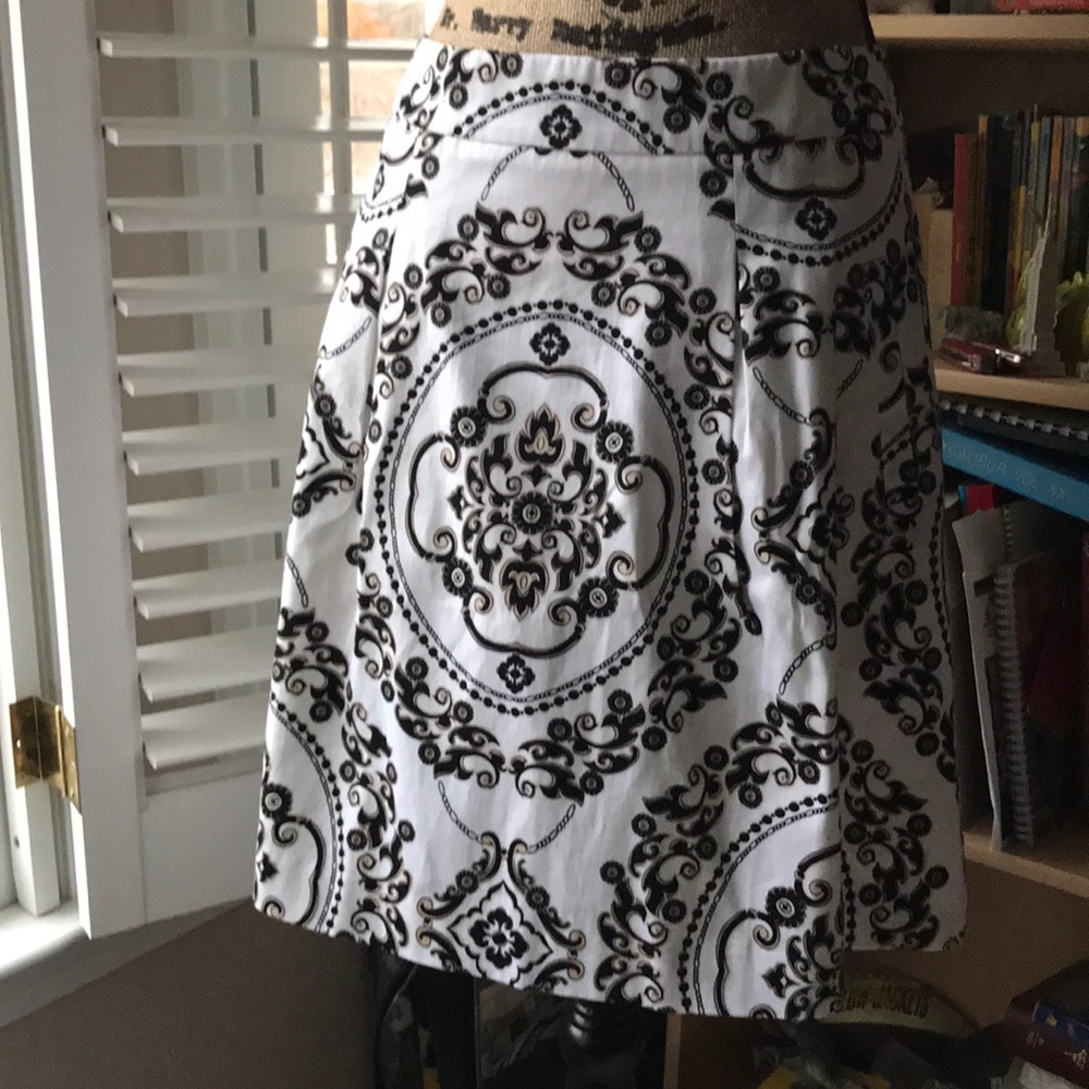 WHBM beautiful skirt!