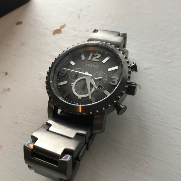 Men’s Fossil Watch - Picture 2 of 4