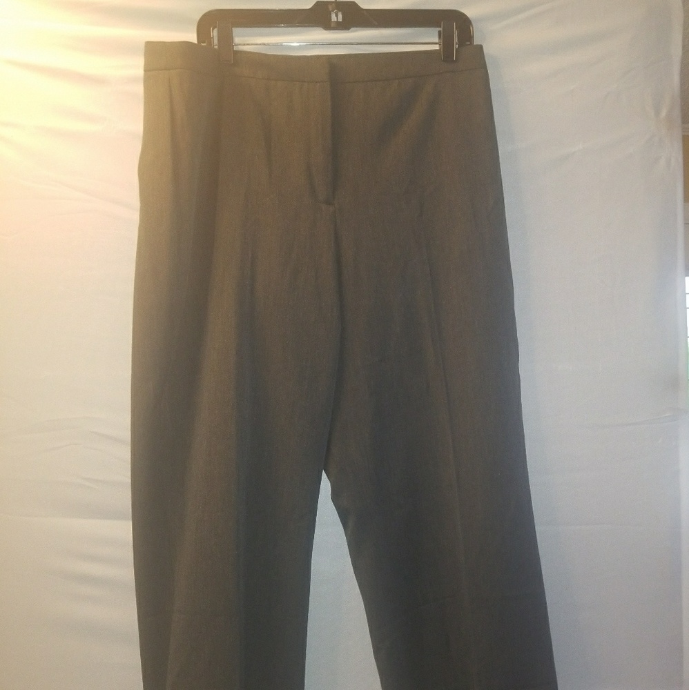 Jones New York size 16 pants