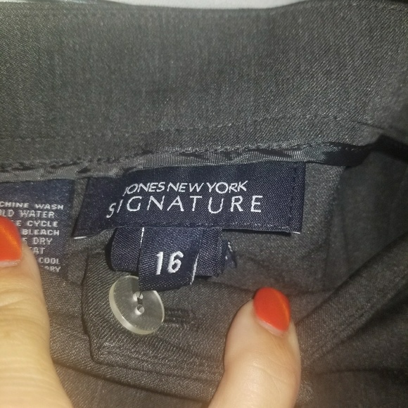 Jones New York size 16 pants - Picture 2 of 3