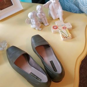 Enzo Angiolini women's sz9M loafers