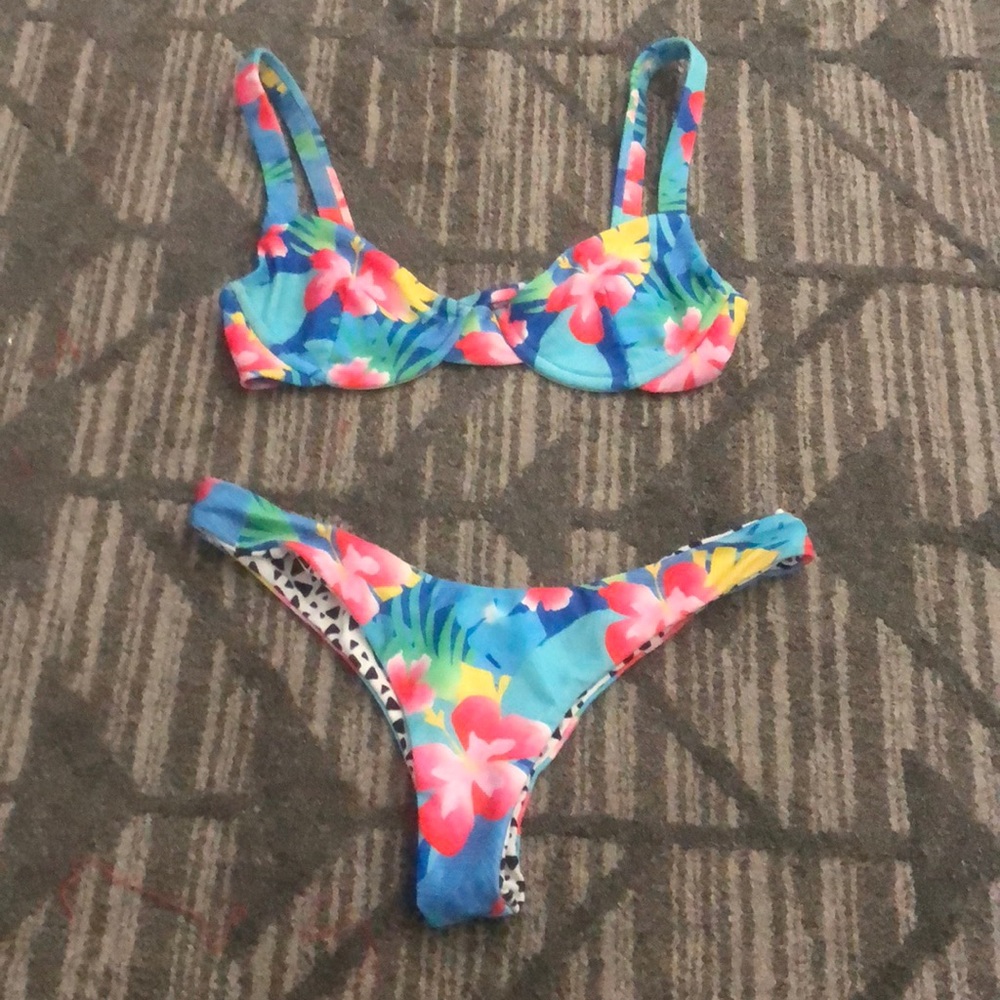 Moana Bikini Royal Aloha Top