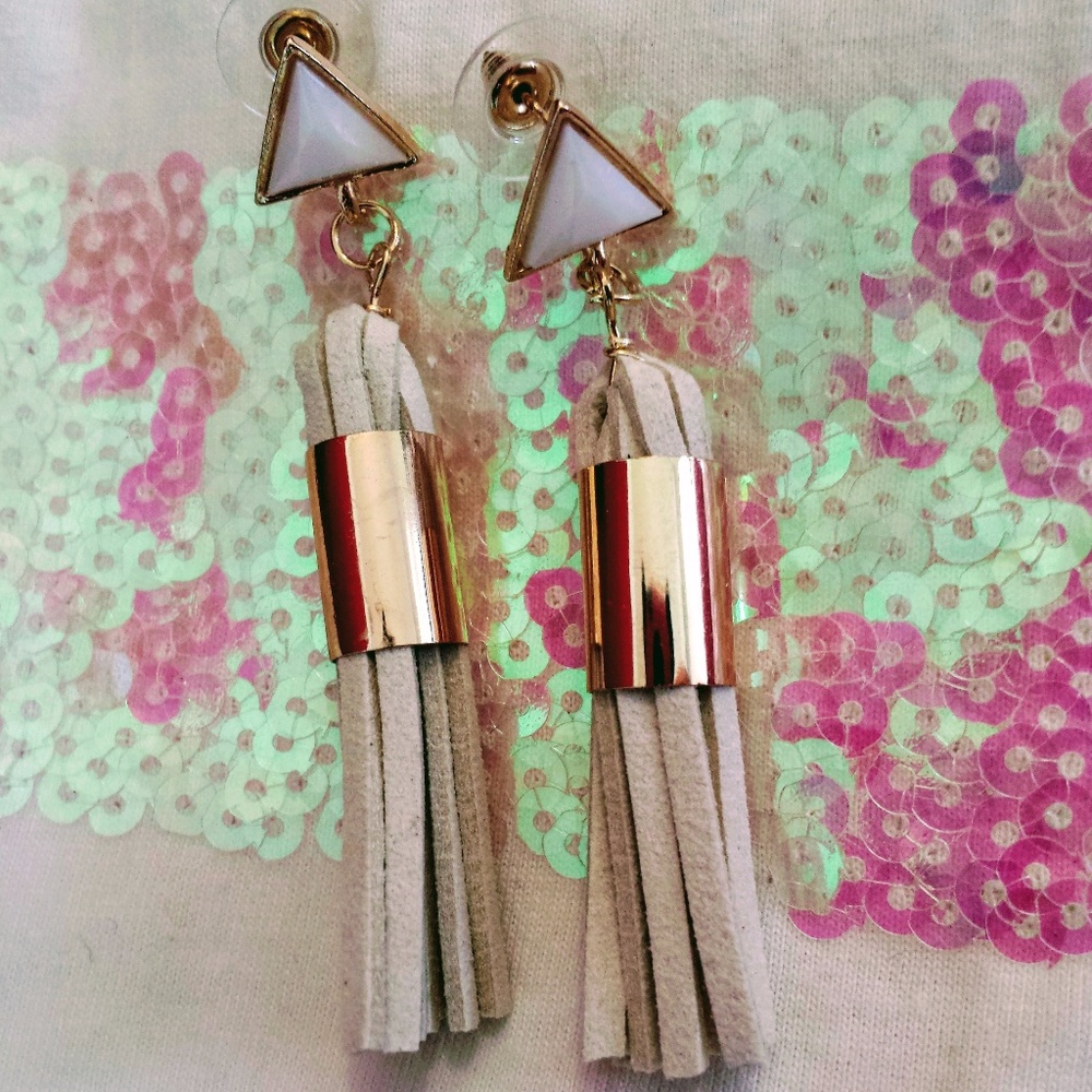 LAST TWO PAIR! Boho Triangle & Tassel