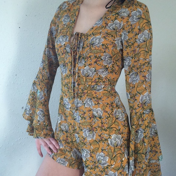 Forever 21 Other - Forever 21 Floral Lace-Up Romper