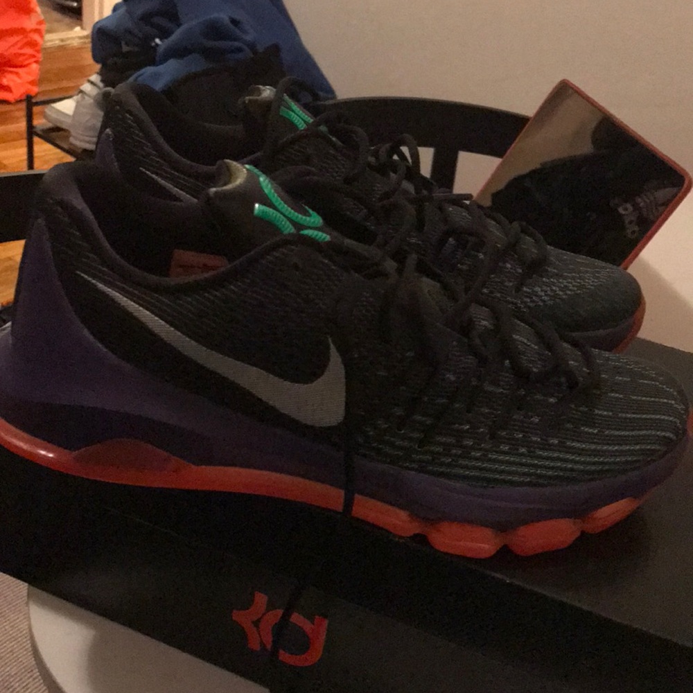 KD