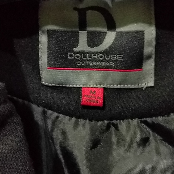 Size M - Picture 3 of 4