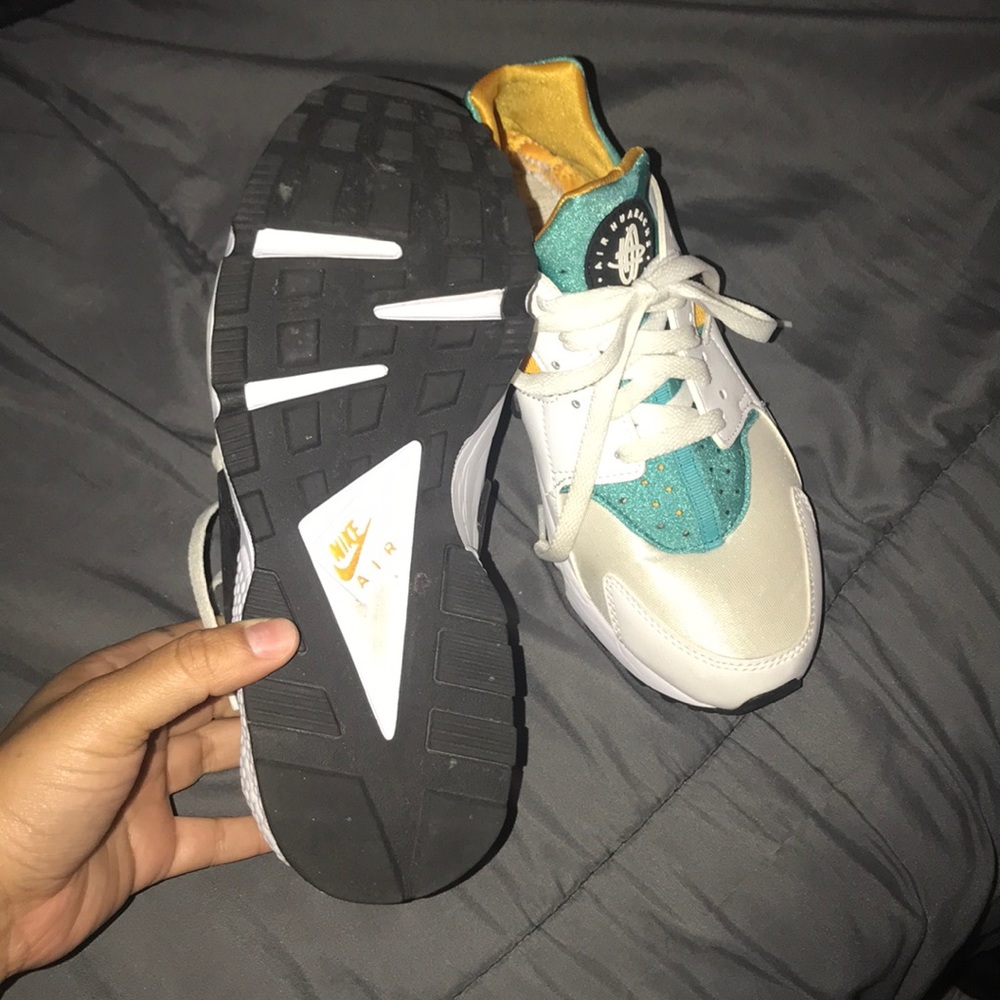 huarache - Picture 3 of 3