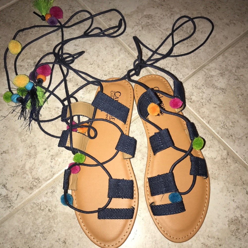 Lace up Pom Pom Sandals
