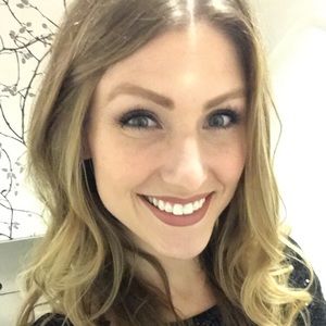 Meet your Posher, Liz