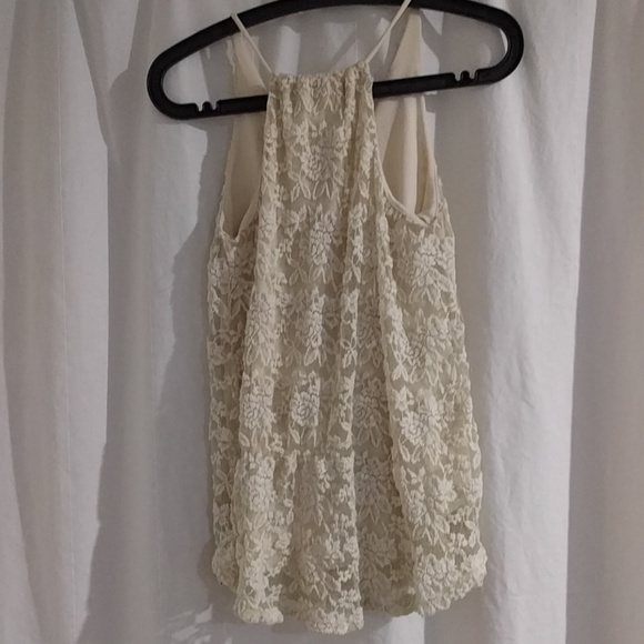 Size S - Picture 3 of 4