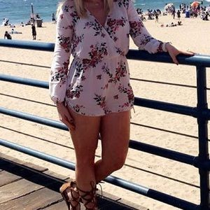 Size medium Kendall & Kylie romper