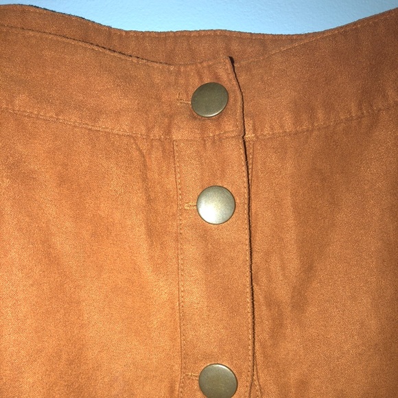 Tan Suede Skirt - Picture 2 of 4