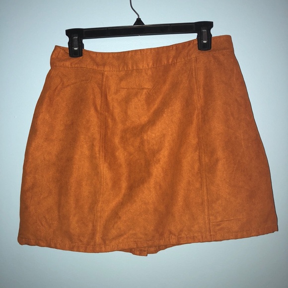 Tan Suede Skirt - Picture 3 of 4