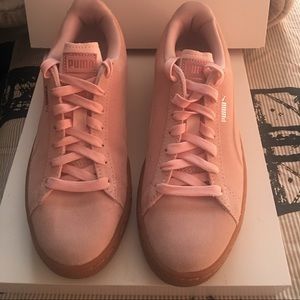 Pink suede puma shoes