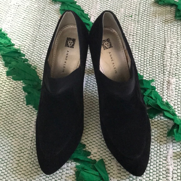 Booties - Picture 2 of 4