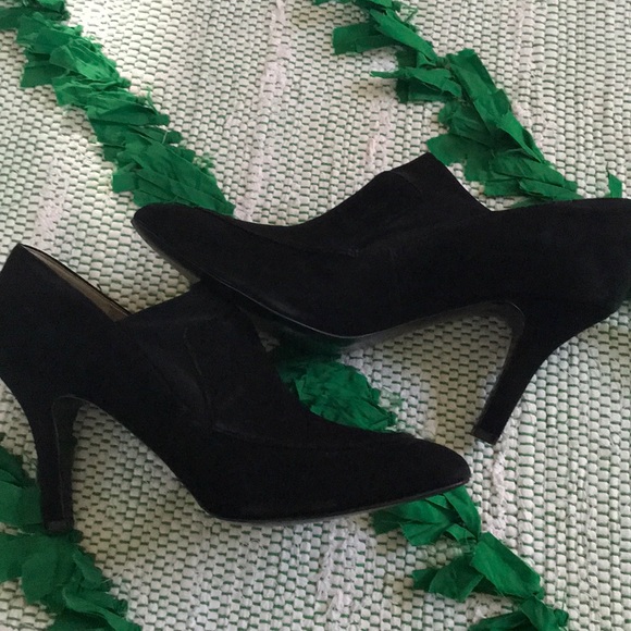 Booties - Picture 4 of 4