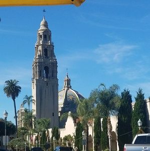 Meet your Posher, Ana