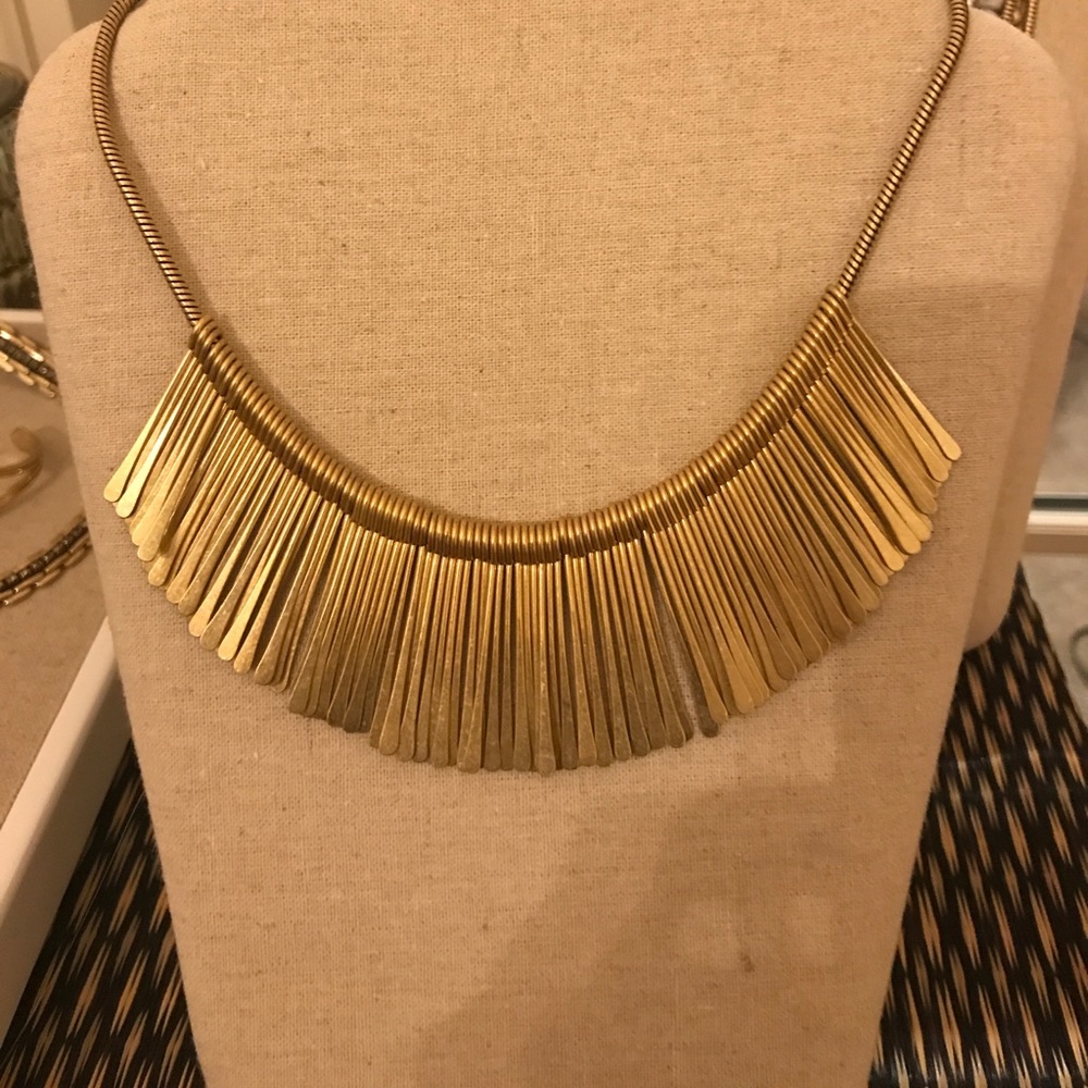 Stella & Dot Essential Fringe necklace in gold.
