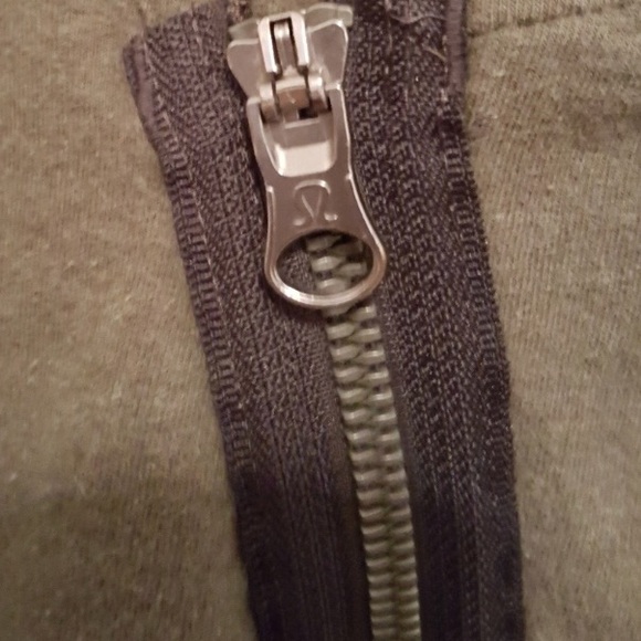 🍋Lululemon zipup - Picture 5 of 5