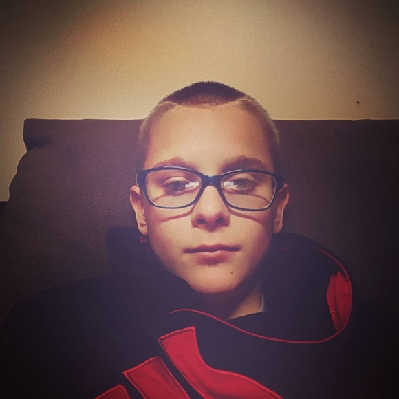 Meet your Posher, Christopher - Picture 1 of 1