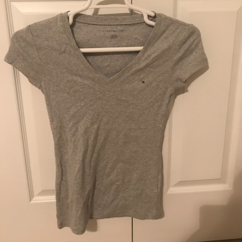 Tommy Hilfiger grey tee