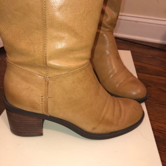 Women’s boots - Picture 2 of 4