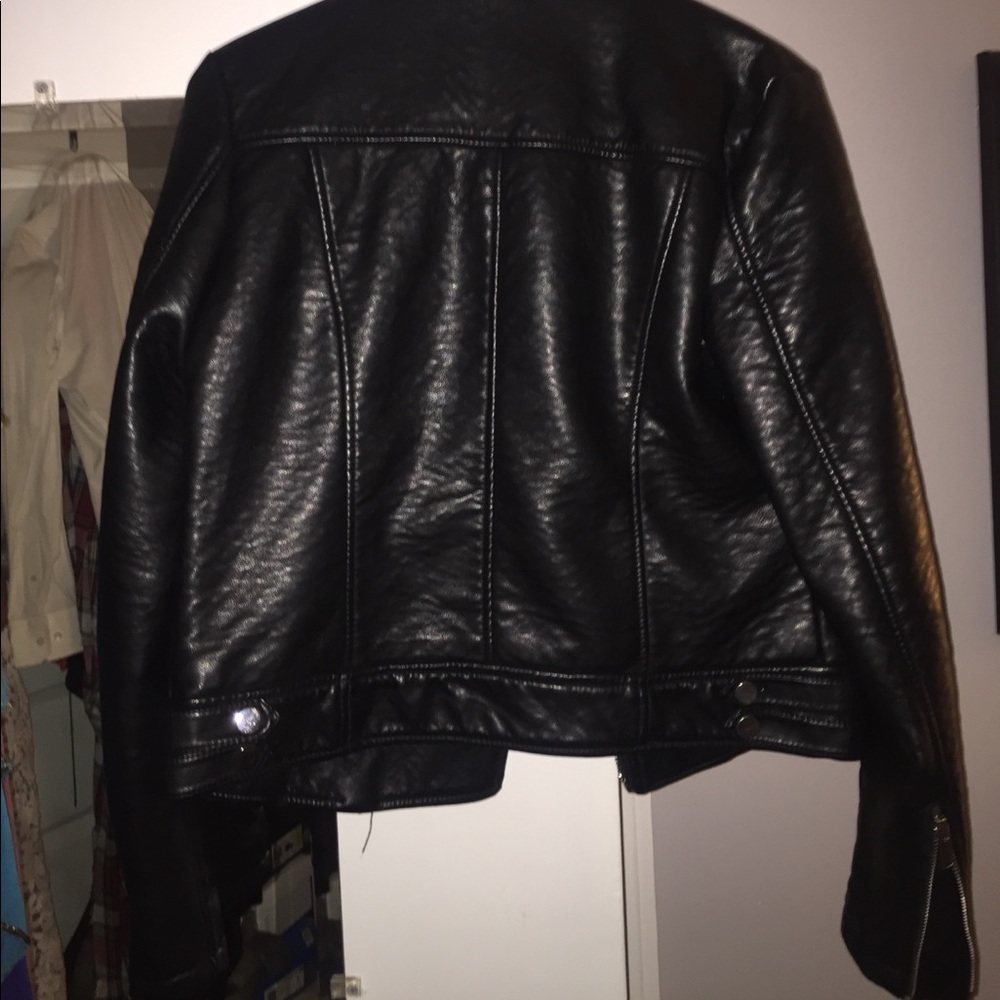 Missguided leather jacket - Picture 2 of 5