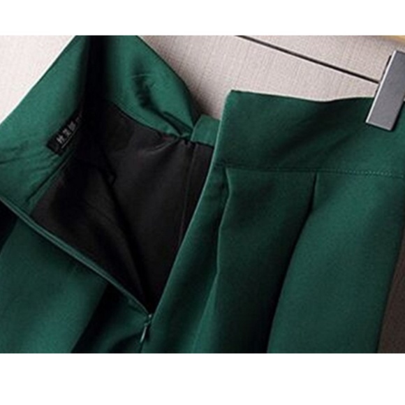 🖤 HP 🖤 LUISA Emerald Bow Tie Skirt - Picture 5 of 5
