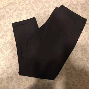 Lululemon Crops Size 4